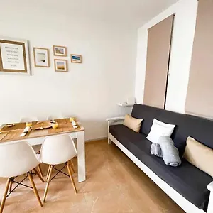 precioso-apartamento-en-2-linea-de-playa-de-la-carihuela.es-andalucia.com/